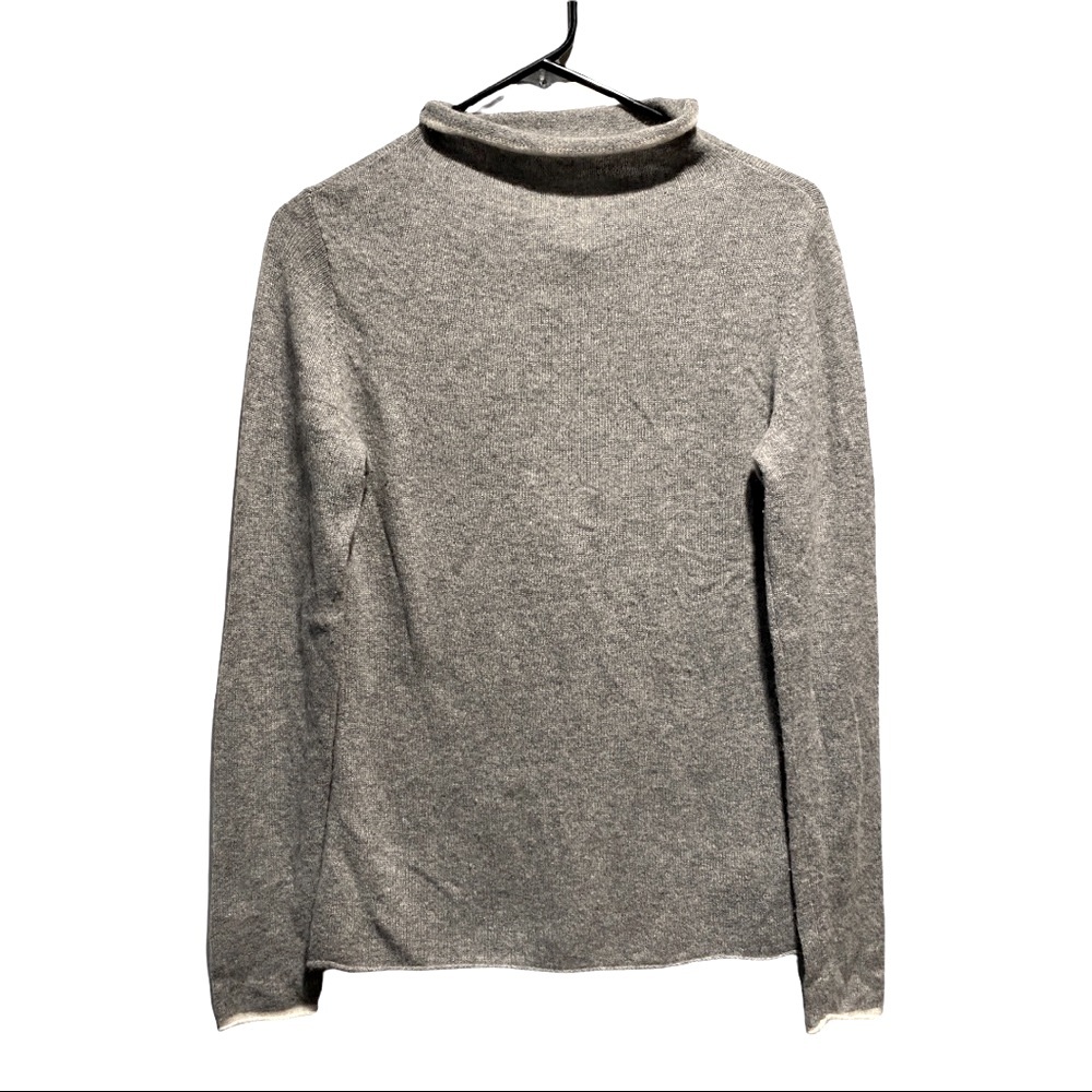 Nicole Miller 100% cashmere sweater heather grey very good condition!